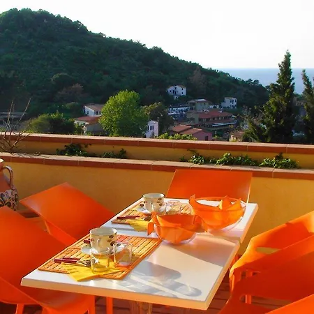 Rta Capo Aparthotel SantʼAndrea